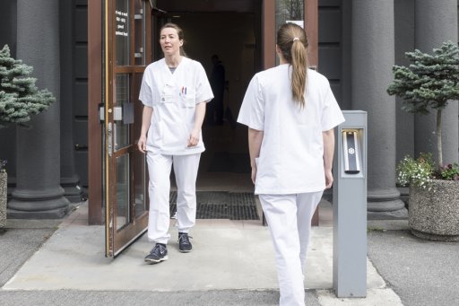 Sykehusene vil ha helsefagarbeidere, i alle fall i teorien