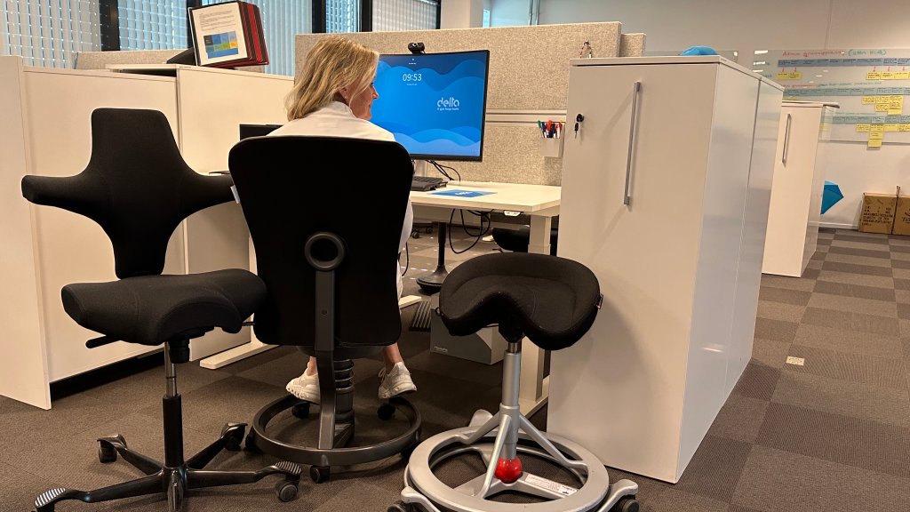 Delta hjelper deg: Tips og råd om tilrettelegging på arbeidsplassen