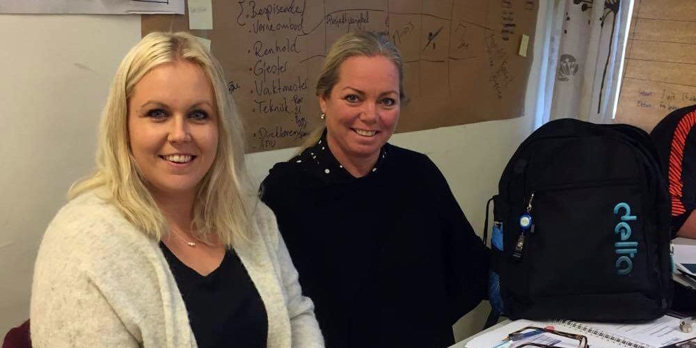 Annveig Stene og Tone Lie Nilsen studerer prosjektledelse høsten 2017.